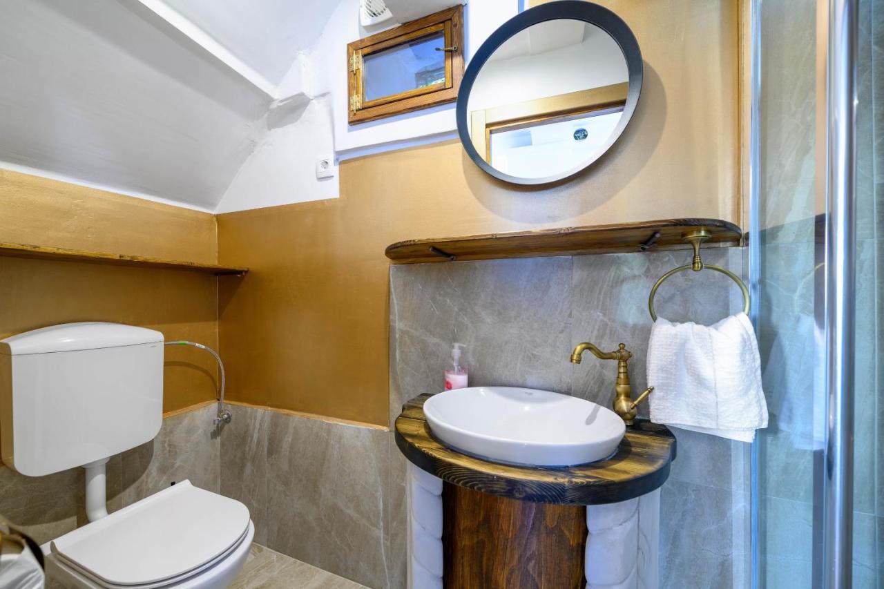On The Rock Apartments Sibenik Luaran gambar